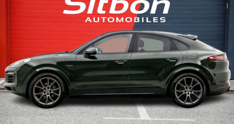 Porsche Cayenne E-Hybrid COUPE PHASE 1 V6 3.0 462 BVA Tiptronic S |  26.532E 2022 - photo n°4 Porsche Cayenne E-Hybrid COUPE PHASE 1 V6 3.0 462 BVA Tiptronic S |  26.532E  occasion à Saint-Égrève - photo n°4